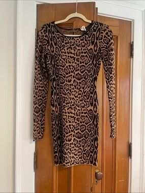 BCBGMaxAzria Leopard Print Long Sleeve Bodycon Dress - Brown/Black